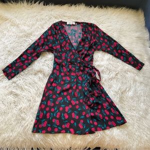 Diane Von Furstenberg Shia Cherry Bomb Mini Wrap Dress small/med DVF